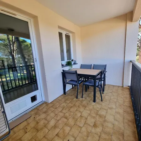 4p Vue Piscine St Raphael Valescure - Au Coeur Des Golfs *