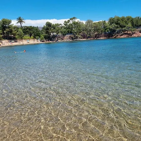4p Vue Piscine St Raphael Valescure - Au Coeur Des Golfs *