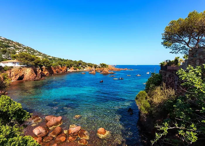 4p Vue Piscine St Raphael Valescure - Au Coeur Des Golfs Apartment *
