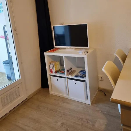 4p Vue Piscine St Raphael Valescure - Au Coeur Des Golfs Saint-Raphaël