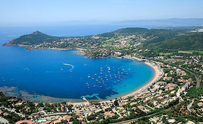 4p Vue Piscine St Raphael Valescure - Au Coeur Des Golfs * Saint-Raphaël