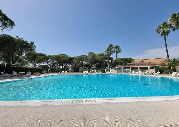 Apartment 4p Vue Piscine St Raphael Valescure - Au Coeur Des Golfs