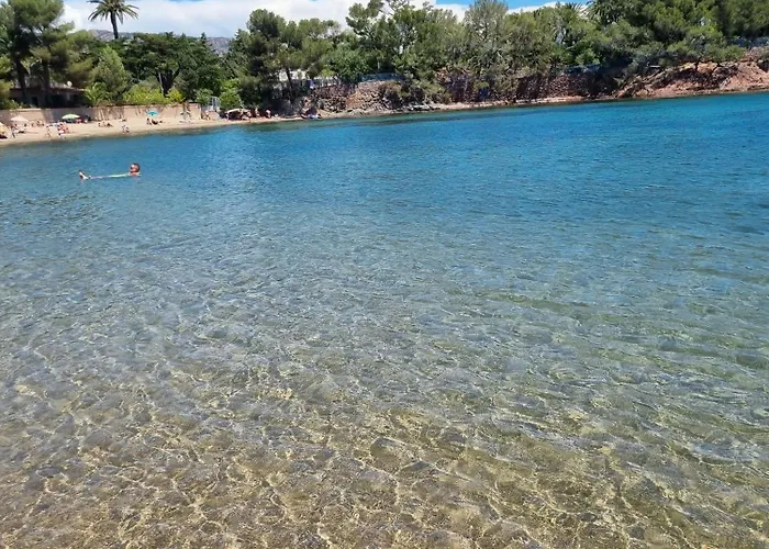 4p Vue Piscine St Raphael Valescure - Au Coeur Des Golfs *